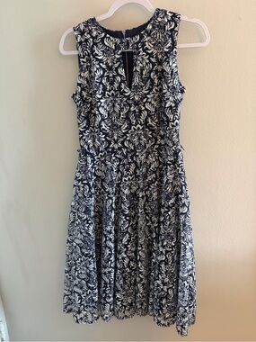 Danny & Nicole Navy and White Floral Midi Dress